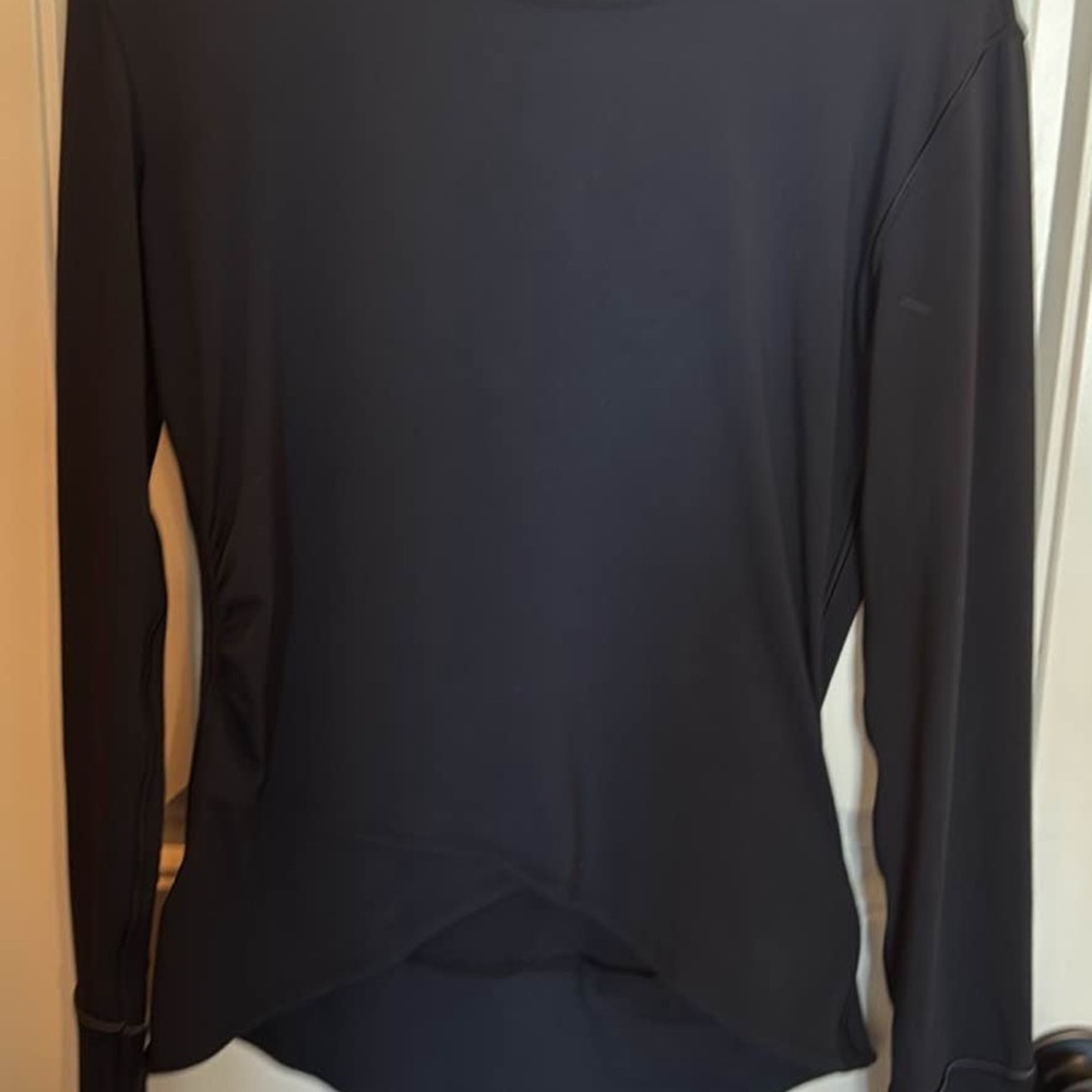 Lululemon rule gathered  waiste long sleeve running top. NWOT. Brand new.